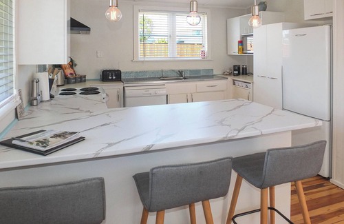Foxton Beach Casa | Snapper Bach - Foxton Beach Holiday Home