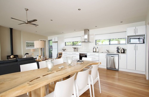 Duncan Casa | VISTA SNELLINGS - Impresionante