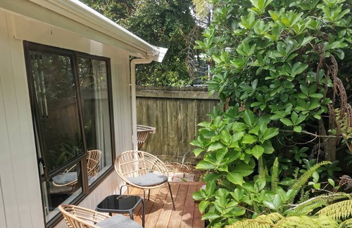 Snells Beach Apartamento | Snells Beach secluded bush and seaside apartment with FREE WiFi