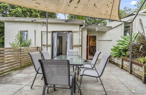 Snells Beach Casa | SNELLS SANCTUARY - SNELLS BEACH HOLIDAY HOME in Snells Beach