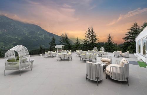 Old Manali Complejo | Snow Valley Heights - An Elegant Air Conditioned Escape by Snow Valley Resorts