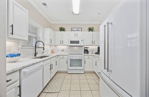 North Myrtle Beach Villa | ¡¡MASCOTAS BIENVENIDAS!! ¡Semanas de otoño ABIERTAS a $ 499!
