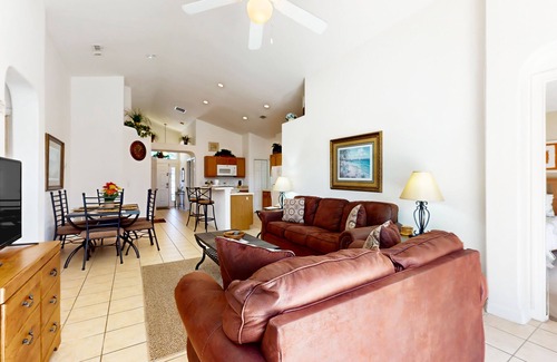 Marbella Casa | Snowbird-friendly home with private pool, spa, game room, tennis, basketball, AC