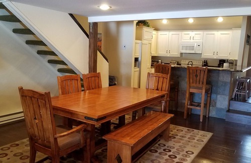 Mammoth Lakes Condominio | Snowcreek Resort Vacation Rental #92
