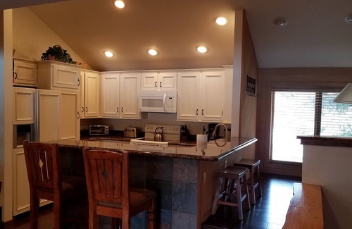 Mammoth Lakes Condominio | Snowcreek Resort Vacation Rental #92