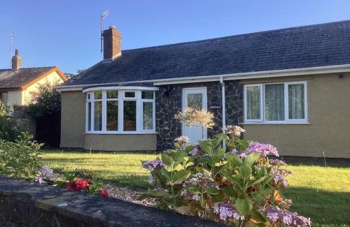 Llwyngwril Casa | Snowdonia coastal getaway ideal for groups up to 6