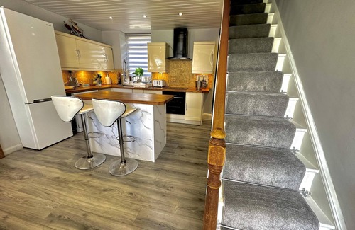 Tanygrisiau Cabaña | Snowdonia Slate Mountain Cottage Near Zip World