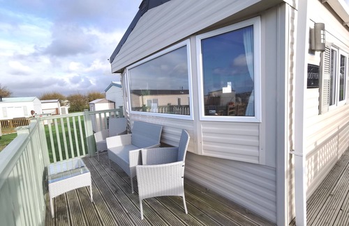 Llwyngwril Cabina | Snowdonia Sunbeach Holiday Sea and Mountain view