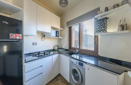 Kfardebian Apartamento | Snowfall Escape