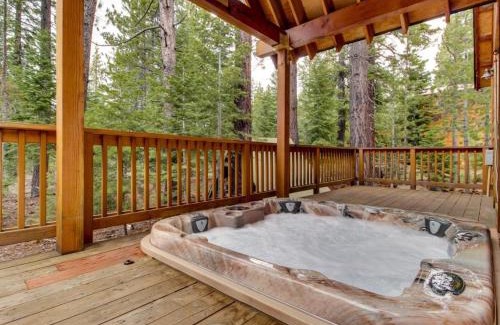 Truckee Chalet De Esquí | Snowpeak Chalet in Tahoe Donner