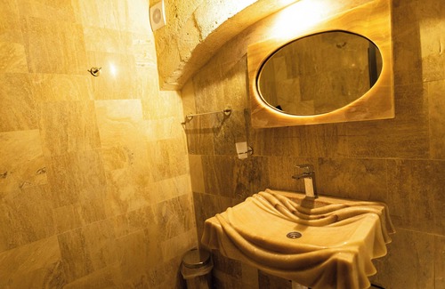 Uchisar Apartamento | Snowy Mountain view Luxury Delux Cave Room 105