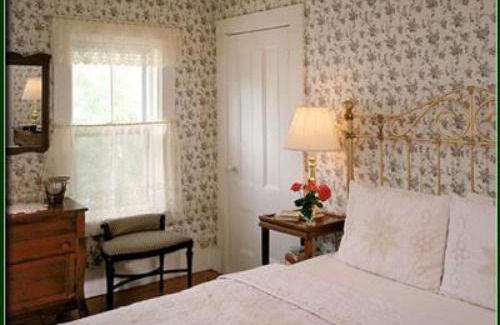Provincetown Cama Y Desayuno | Snug Cottage