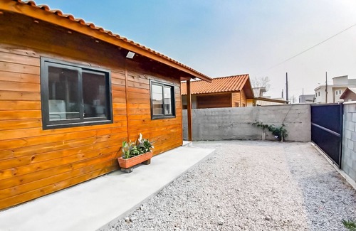 Alto Ribeirao Casa | South Island House, close to Campeche, air, sea, mountains and Lagoa do Peri