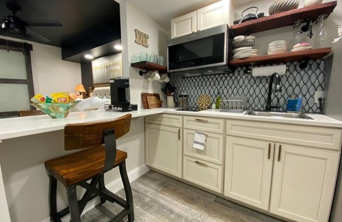 Winter Haven Apartamento | Soak up the charm of this cozy, recently remodel studio.