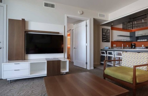 Clearwater Beach Complejo | Soak Up the Sunshine at Wyndham Clearwater Beach- 2 Bd. Dlx