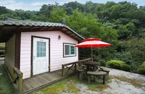 Danyang Casa | Sobaeksan Log Pension