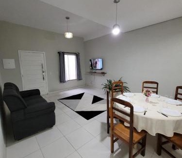 Corumba Casa | Sobrado 6 amplo e confortável em condomínio