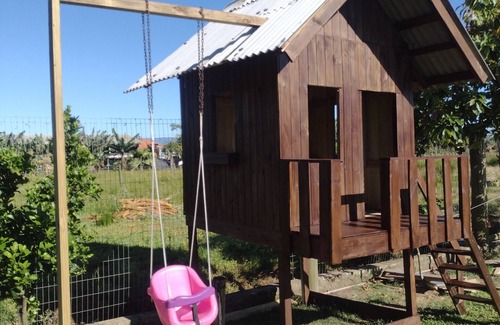 Passo de Torres Casa | Sobrado a Beira do rio Manpituba com Piscima Quiosques com Churrasqueira