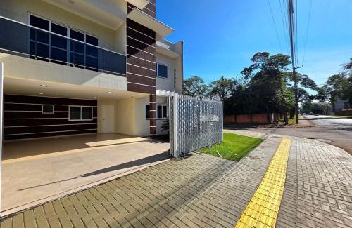 Foz do Iguacu Casa | Sobrado ao lado Paraguai garagem e churrasqueira