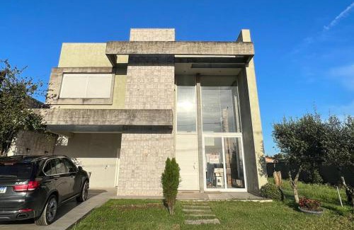 Capao da Canoa Casa | Sobrado Araçá