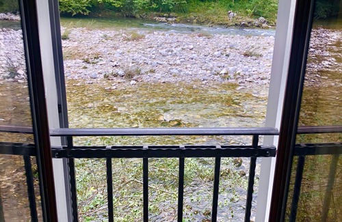 Tolmin Casa | Área de Soca - casa de campo restaurada en el río Idrijca