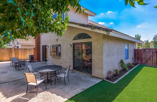 Rancho Santa Margarita Casa | SoCal House Near Lake/Pool