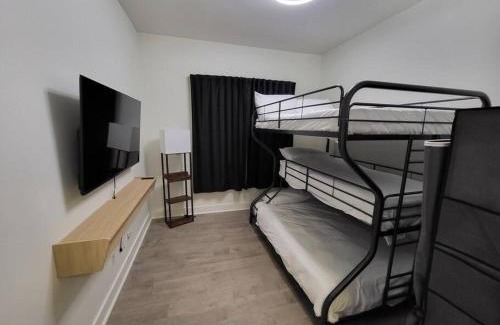 Oak Cliff Casa | Social House with King bed with 2 car garage parking!