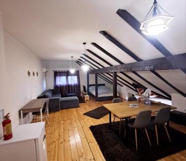 Medijana Apartamento | Sofi