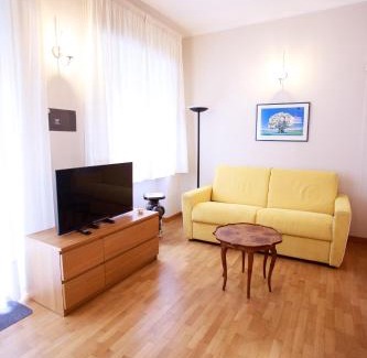 San Martino Apartamento | Sofia House with Private Parking