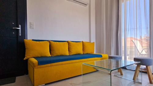 Ofrinion Apartamento | Sofia's Loft with Pool Access