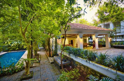 Irinjalakuda Complejo | Softouch Ayurveda Village Kerala