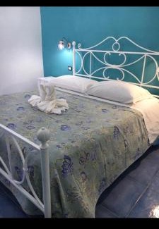 Aversa Cama Y Desayuno | Sognando Vietri e SPA Esclusiva P T