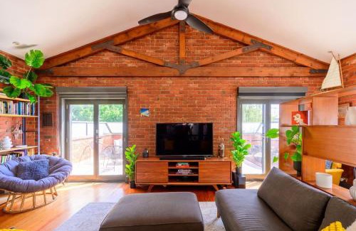 Northcote Casa | Soho, Warehouse Style