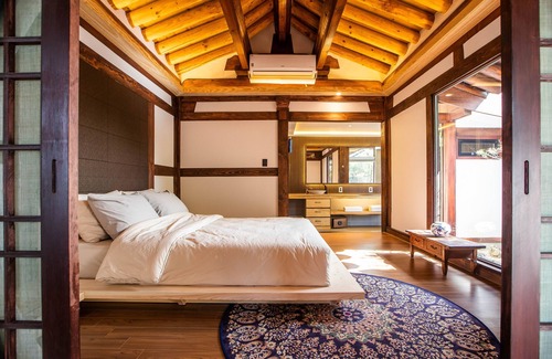 Gyeongju Casa | Soi Hanok Stay