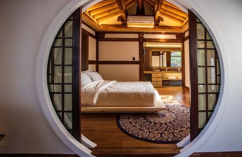 Gyeongju Casa | Soi Hanok Stay