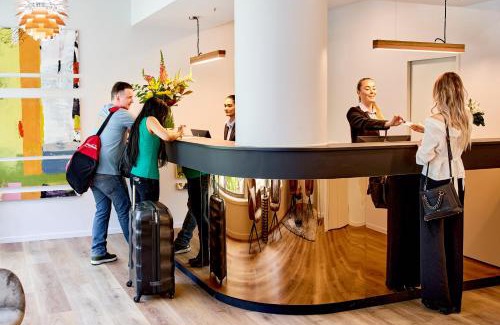 Te Aro Hotel | Sojourn Apartment Hotel - Ghuznee