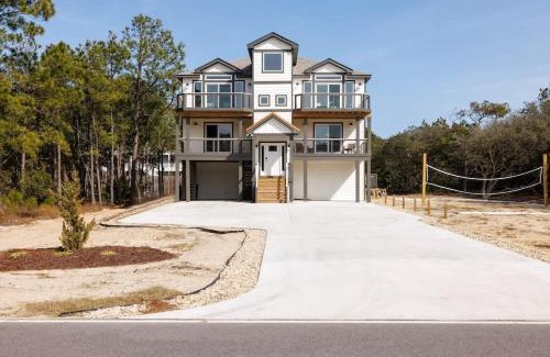 Whalehead Beach Casa | Sojourn Corolla 6 Bedroom POOL