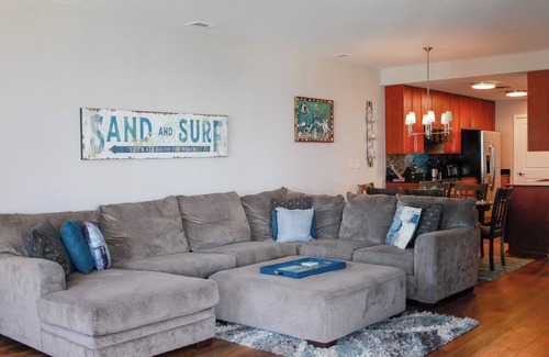 Sandbridge Apartamento | Sojourn Sea Views with Balcony & Fireplace Sleeps 7