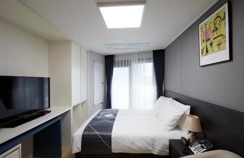 Sokcho Hotel | Sokcho Chonpines Beach Hotel