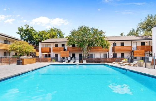 South Lamar Apartamento | SoLa 1BR work & play, close to Downtown