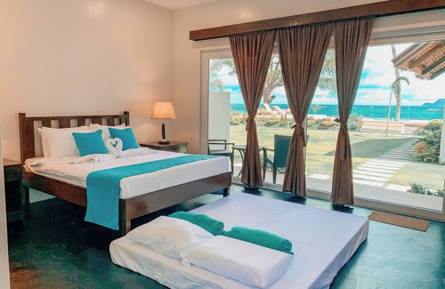 Zamboanguita Complejo | Solaj 4 bedroom resort with WiFi, AC in Zamboanguita near Apo Island and Dauin