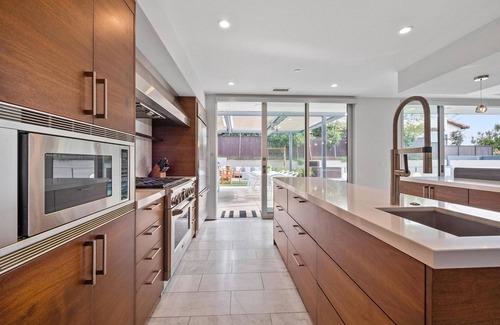 Solana Beach Casa | Solana Paradise - Coastal Luxury, Pool, Spa, AC, & Ocean Views!