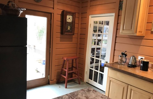 Charlottesville Casa | Solar, 2 BR, 1 Bath, UVa, Preston, Downtown, EV charger