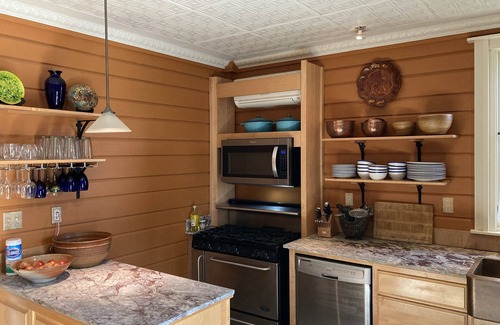 Charlottesville Casa | Solar, 2 BR, 1 Bath, UVa, Preston, Downtown, EV charger