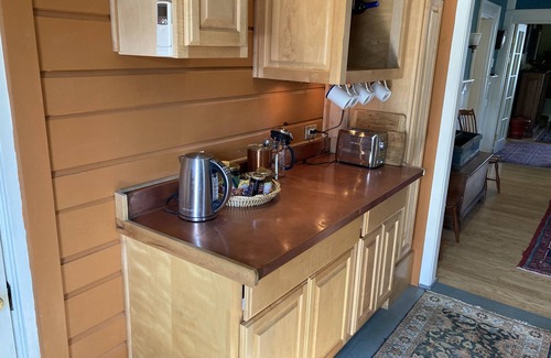 Charlottesville Casa | Solar, 2 BR, 1 Bath, UVa, Preston, Downtown, EV charger