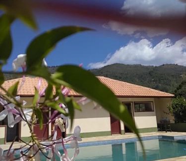 Sao Bento do Sapucai Casa | Solar dos Canários