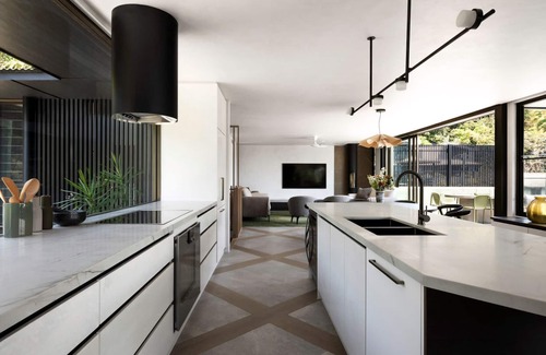 Byron Bay Casa | Solar Eclipse: A Sanctuary of Unparalleled Luxury in Wategos.