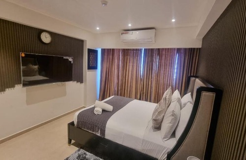 Legon Apartamento | Solaris by Cozy