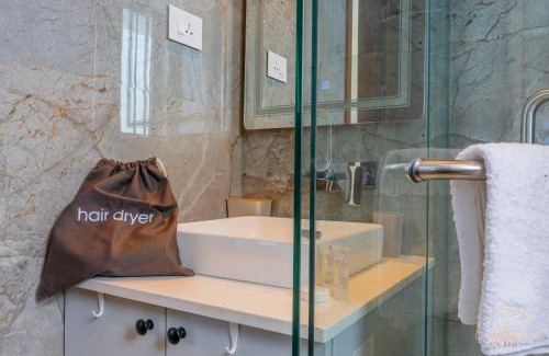 North Ridge Apartamento | SOLEA 1 bedroom apartment - Central, comfortable, cozy, balcony, pool, gym