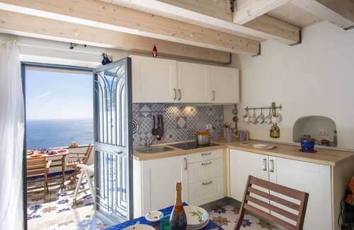 San Michele Apartamento | Soleil of Furore in village center